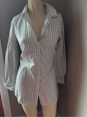 J. Crew classic button down vertical striped shirt size 0, relaxed fit